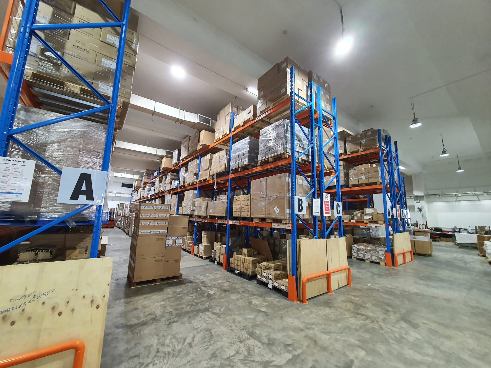 Airpak warehouse gateway